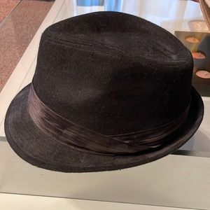 Len Druskin Black fedora